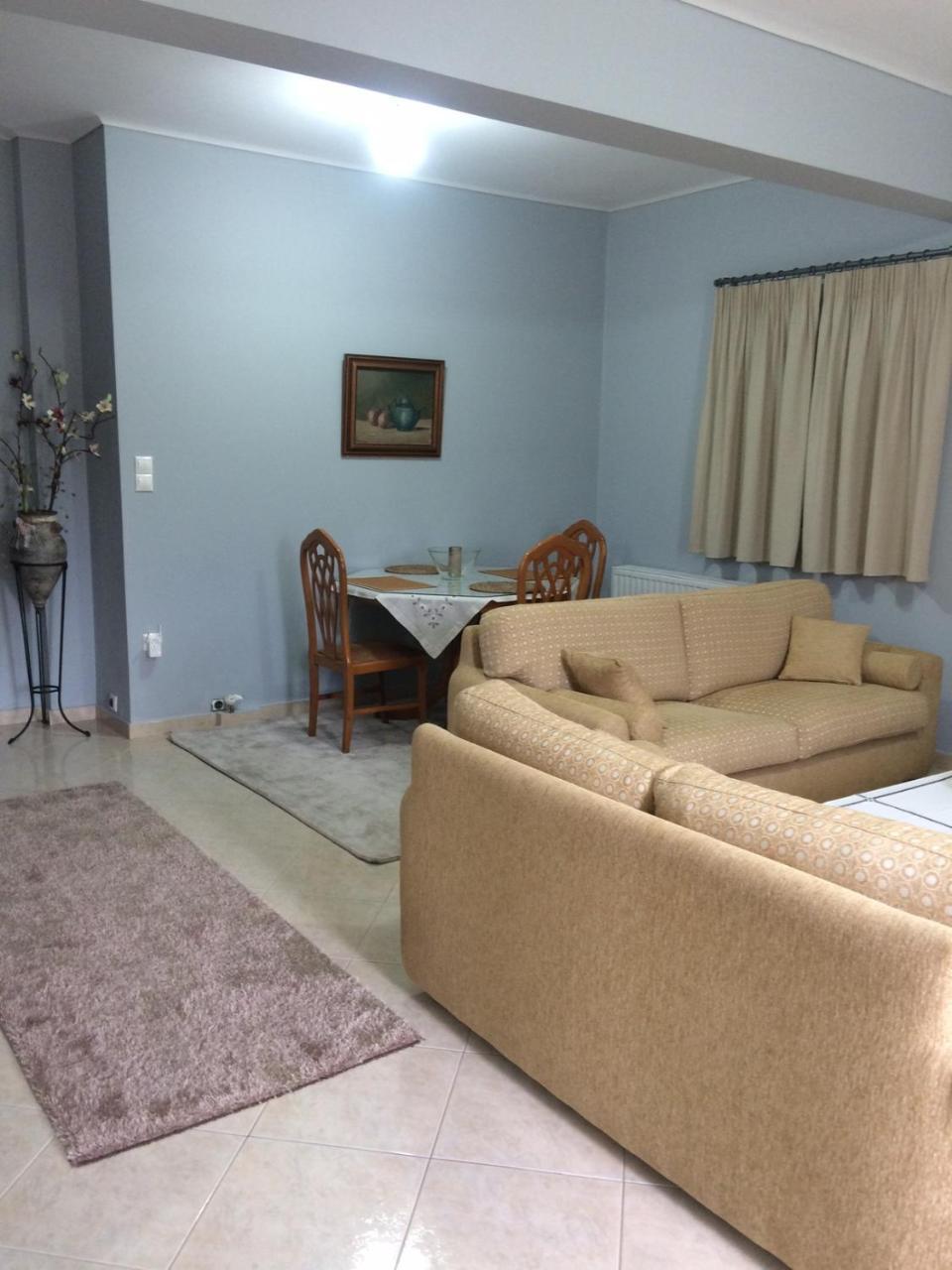 Family Apartments Missolonghi Екстер'єр фото