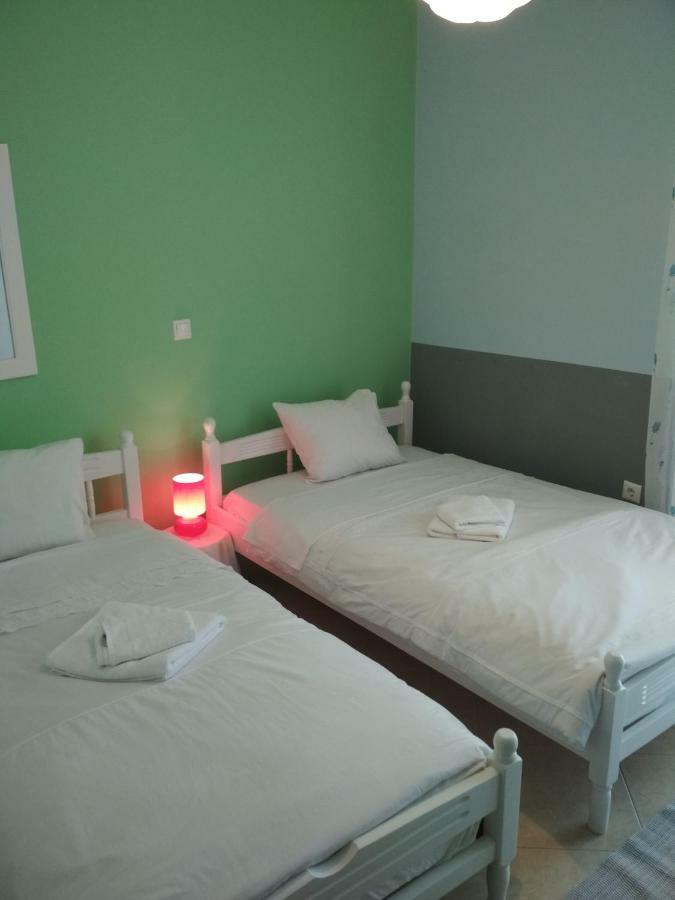 Family Apartments Missolonghi Екстер'єр фото