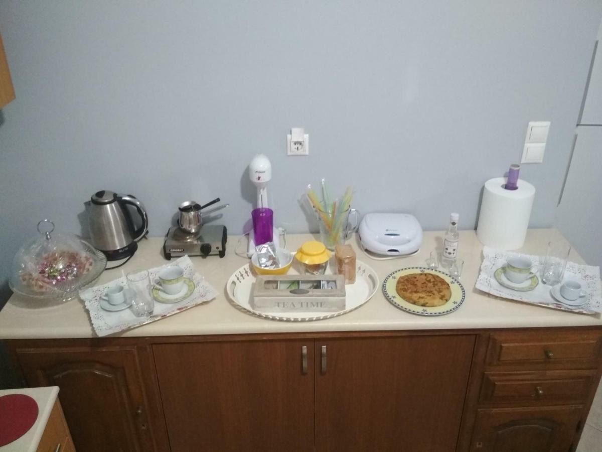Family Apartments Missolonghi Екстер'єр фото