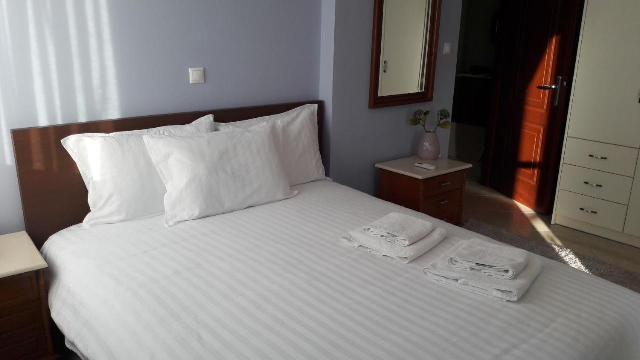 Family Apartments Missolonghi Екстер'єр фото
