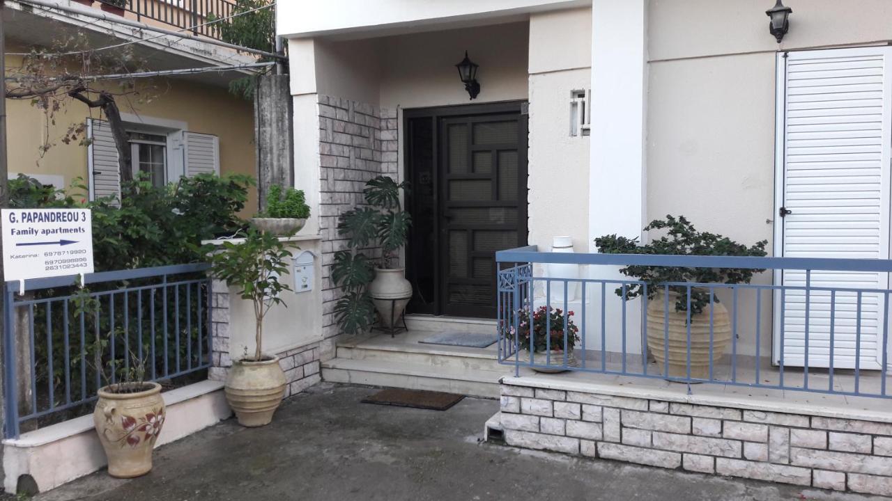 Family Apartments Missolonghi Екстер'єр фото